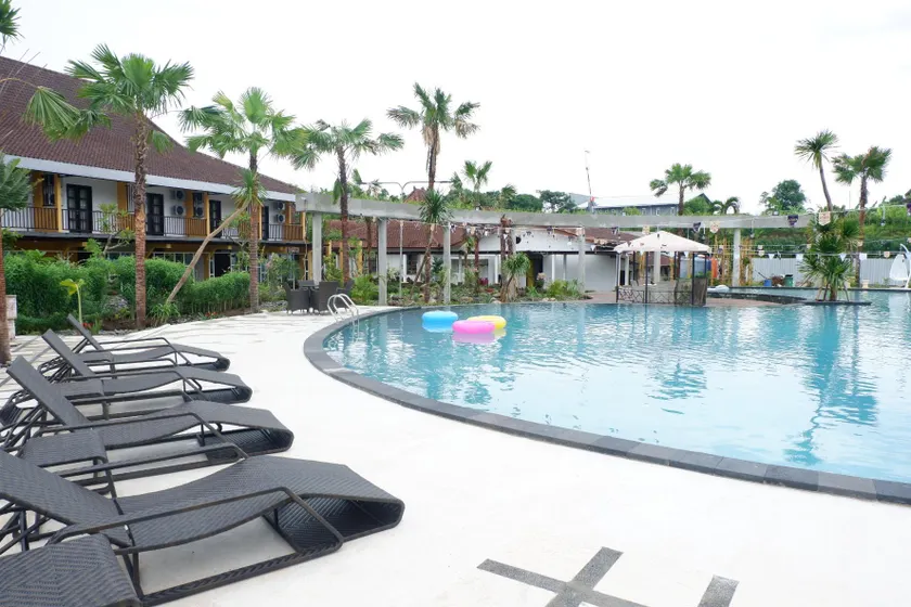 Ataya Hotel - Image 1