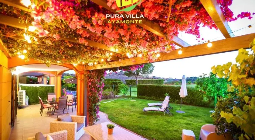 Pura Villa- Buganvillas Ayamonte - Image 1