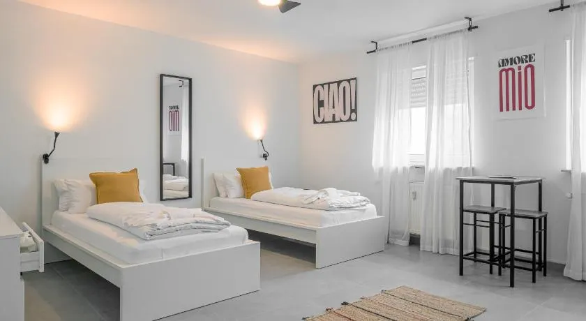 EasyOne Apartments - Image 1