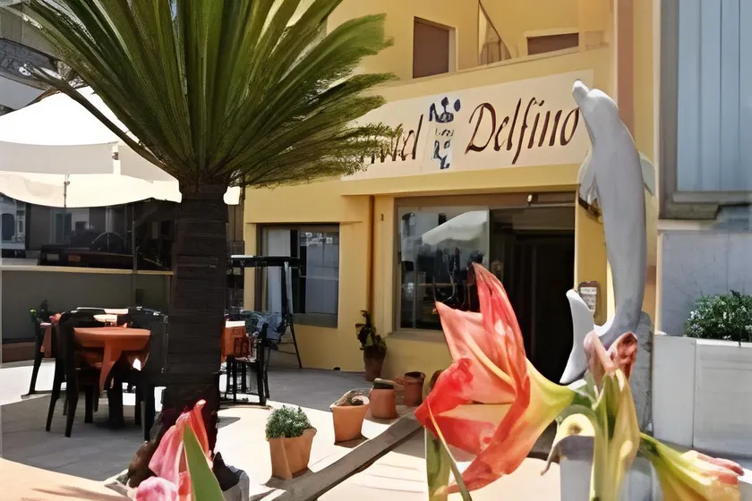 Hotel Delfino - Image 1