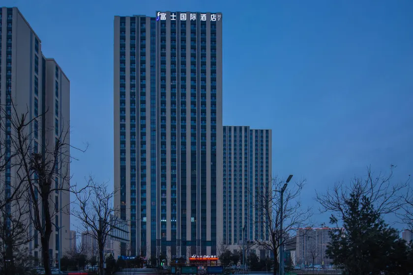 Fuji International Hotel (Jinan West Railway Station International Convention and Exhibition Center) - Image 1