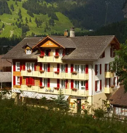 Hotel Des Alpes - Image 1