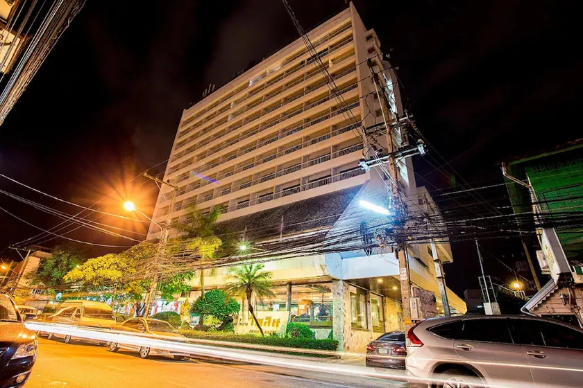 Pailyn Hotel Phitsanulok - Image 1