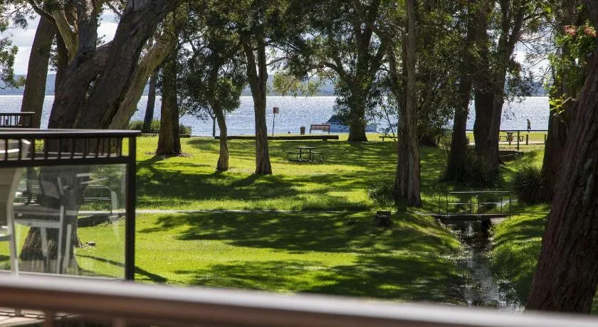 Bay Parklands, 34 2 Gowrie Avenue - Air Con, Wifi, Views, Pool, Spa & Tennis Court - Image 1