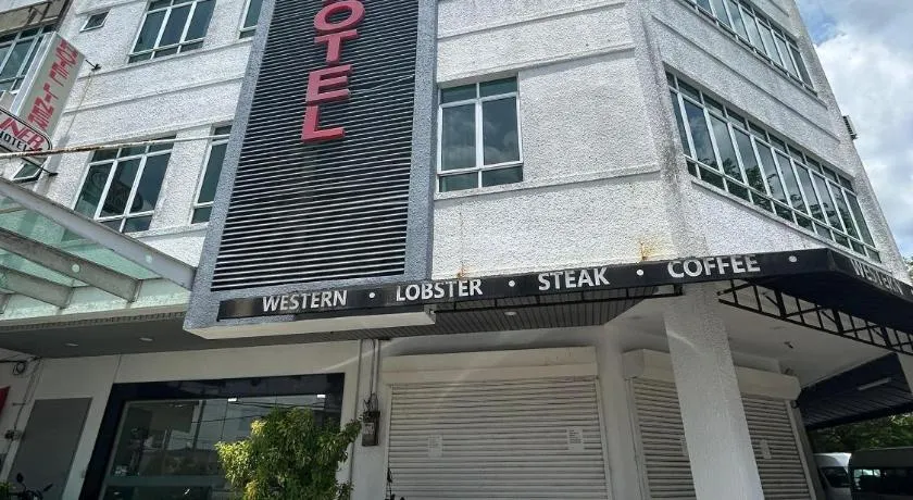 Liner hotel - Image 1