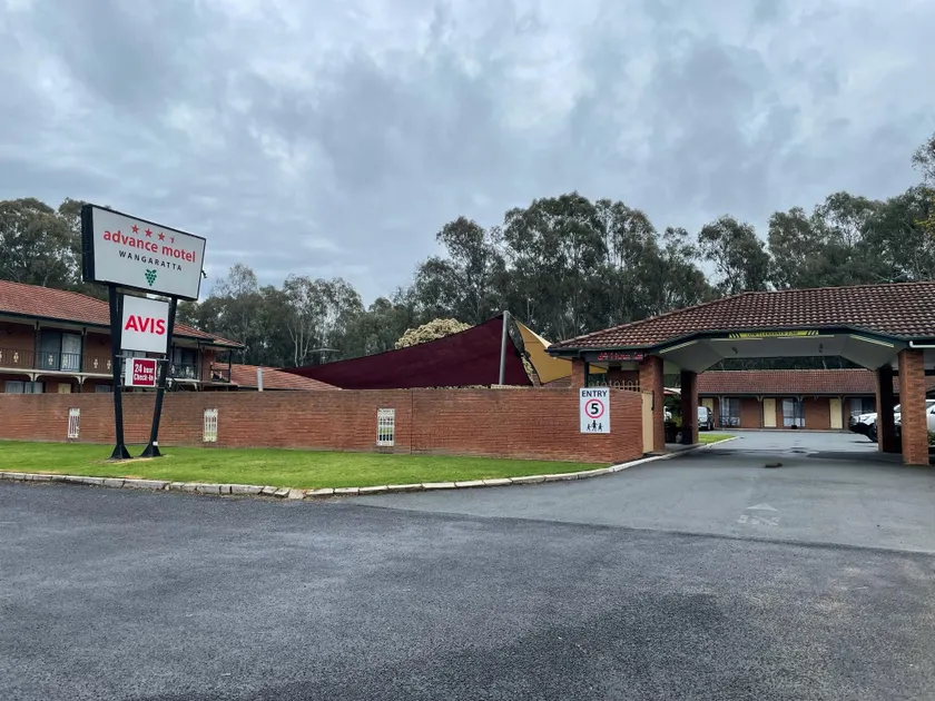 Advance Motel - Image 1