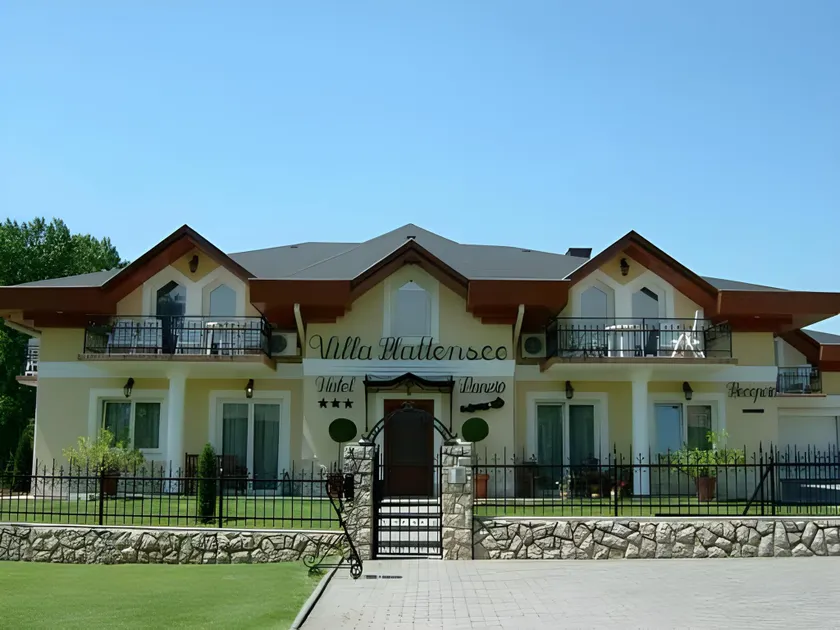 Villa Plattensee - Image 1