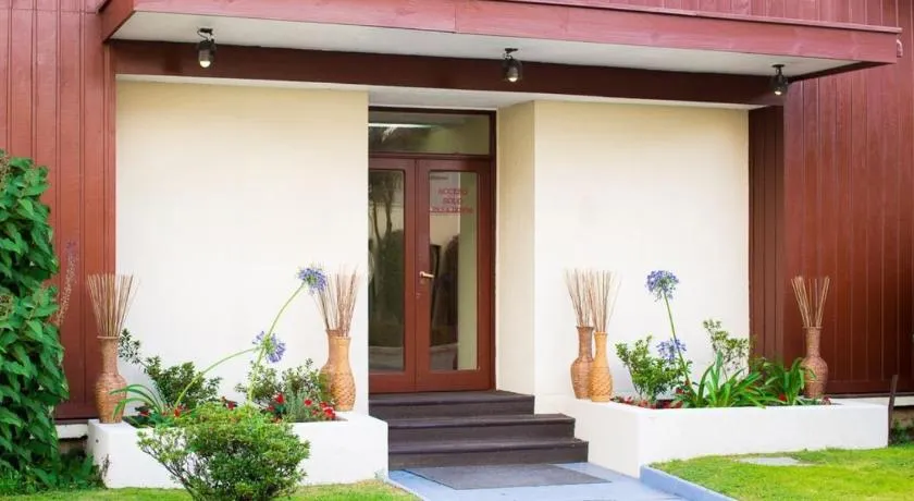 Villa del Rio Express - Image 1