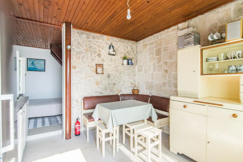 House Solros - Image 1
