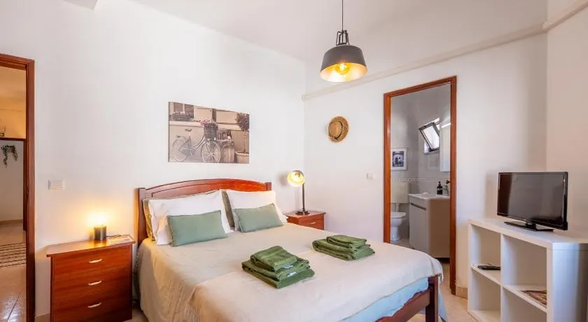 Hospedaria Portuguesa - Image 1