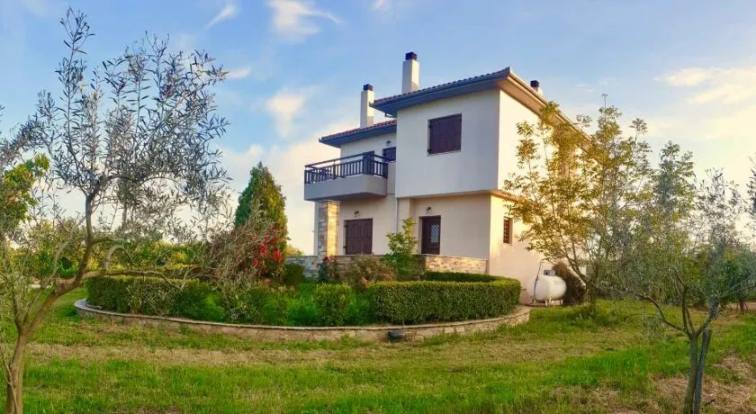 Olive View Cottage in Pelion - Image 1