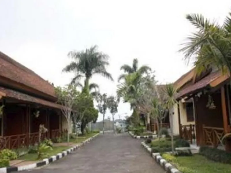 Hotel New Pesona Anggraini - Image 1
