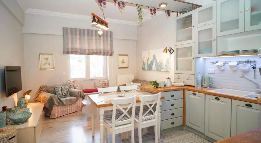 Contessina Apt. - Image 1