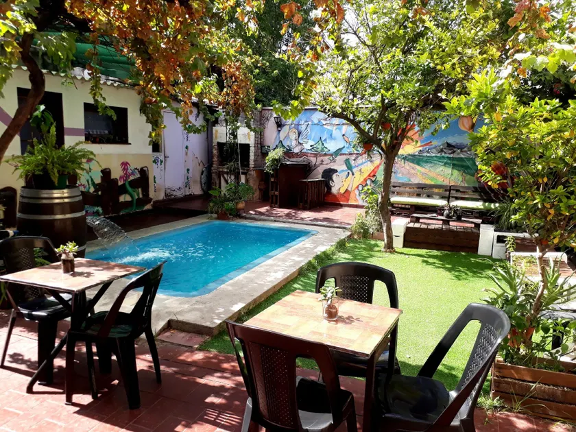 Hostel Estacion Mendoza - Image 1