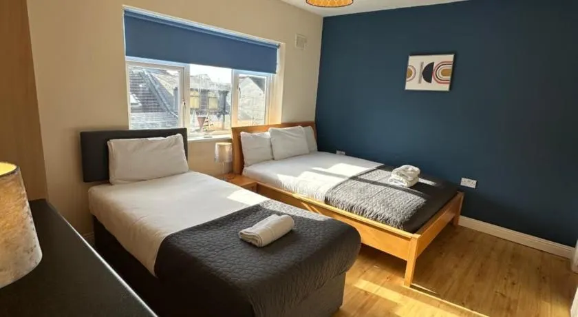 Waterlane Apartments - Image 1