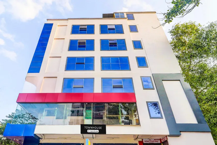 Super Townhouse SR Nagar Near RCC Premier - Image 1