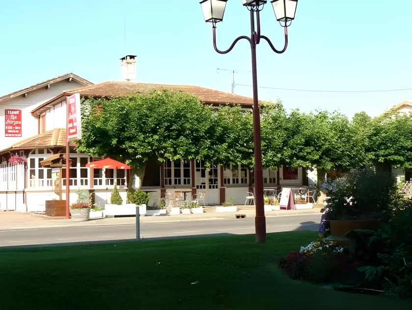 Auberge Les Mufliers - Hôtel Les Forges - Image 1