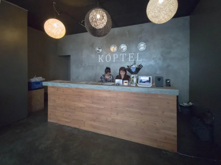 Checkinn Express Hotel - Image 1
