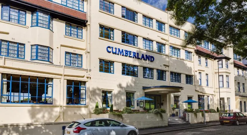 Cumberland Hotel - Image 1