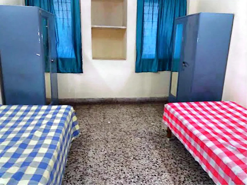 Girls-only hostel with monthly rental options - Image 1