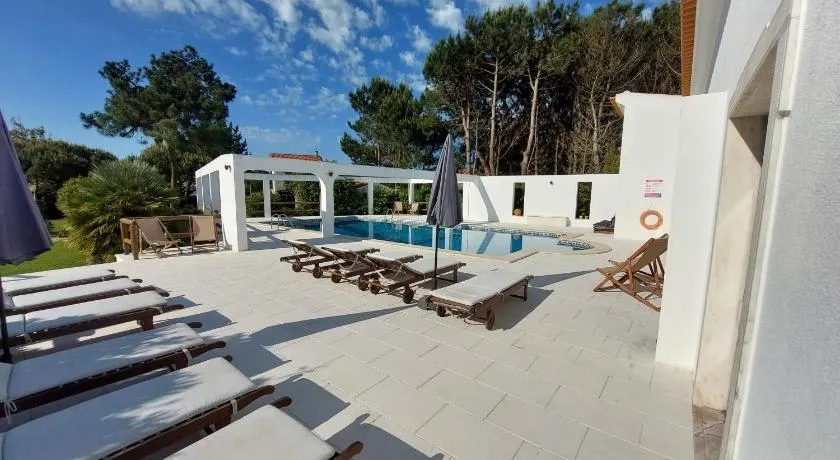 Vila Louro - Image 1