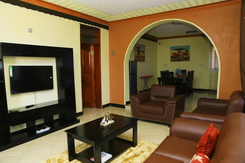 Artistic Oasis 2Bedrm Apartment - Image 1