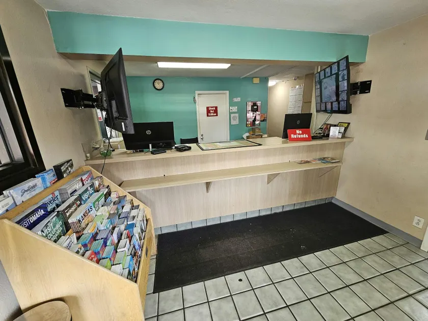 Travel Inn By OYO Omaha - Image 1
