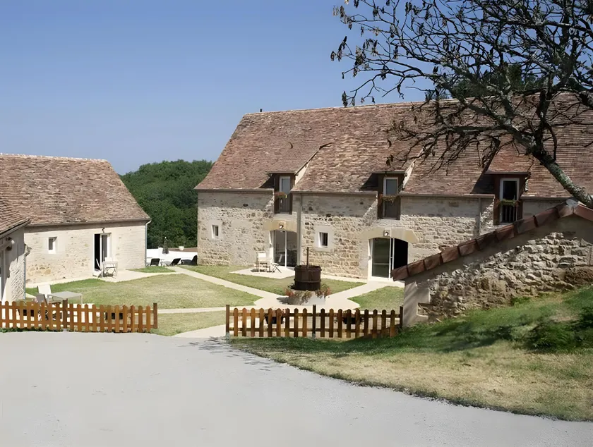 Domaine de Janis & Spa - Image 1