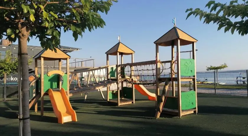 VILA MOLET KOPER - Image 1