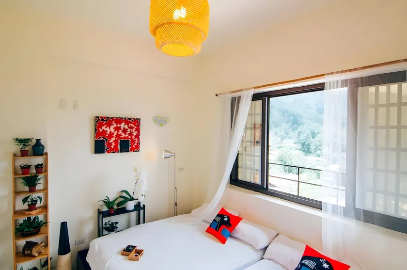 Yahu Hotel - Image 1