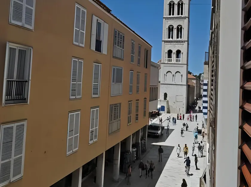 Tinel Rooms Old City Center - Image 1