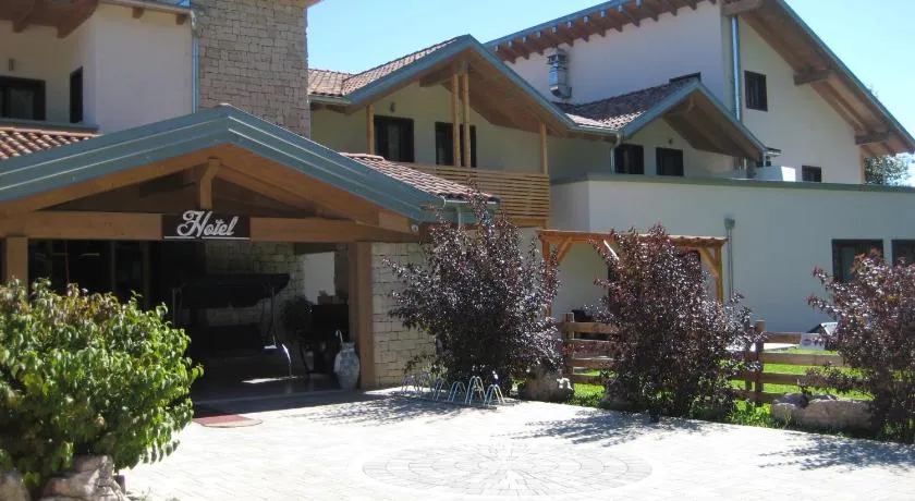RTA Hotel Le Vallene - Image 1