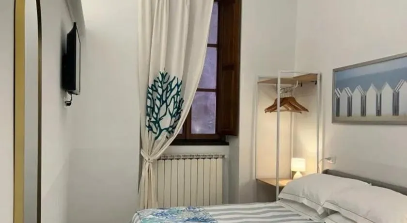 Lerici Charme - Image 1