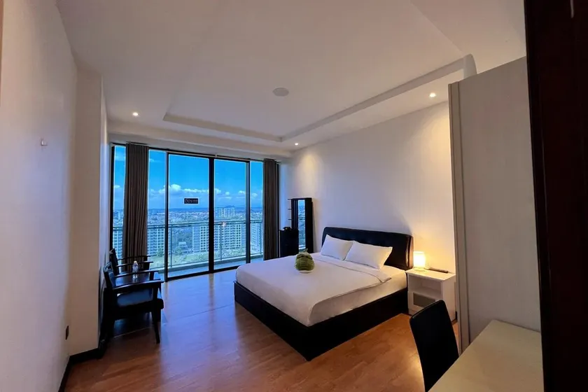 Nick's Homestay @Boulevard mall @ Imperial Suites - Image 1