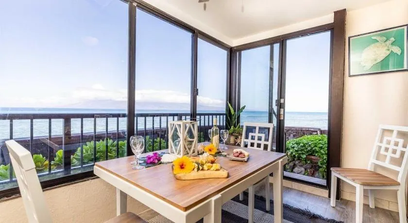 Maui Kai 804 Oceanfront 1 BD 1Ba condo - Image 1