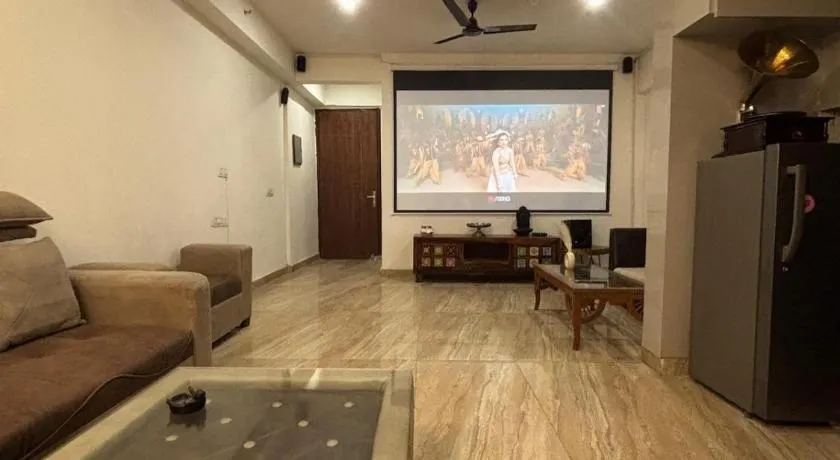 The Grand Nest - 3BHK Flat Near Expo - Image 1