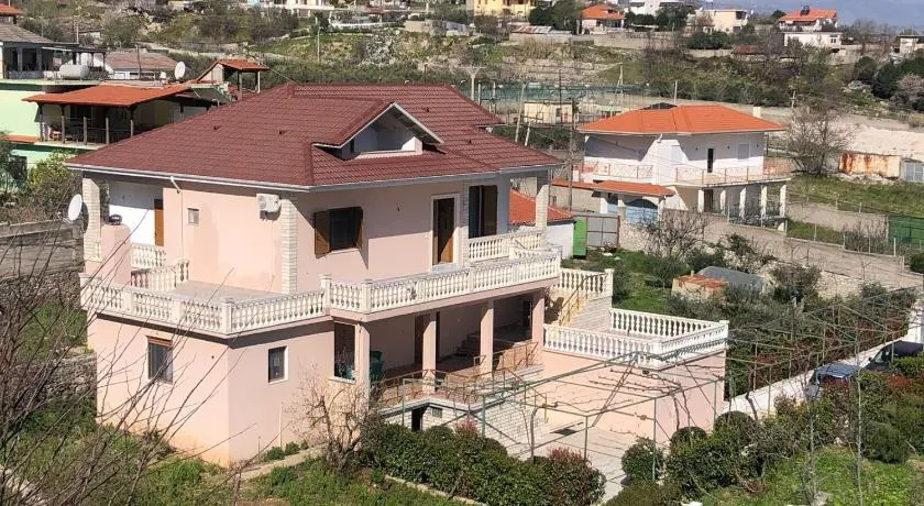 Dirala Guest House - Image 1