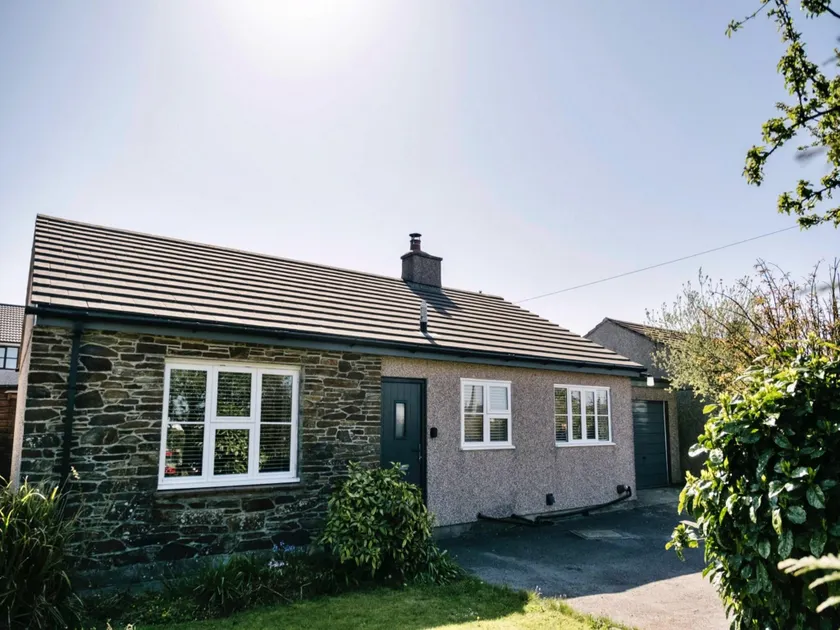Cottage in Lewannick near Cornwall Coast - Image 1