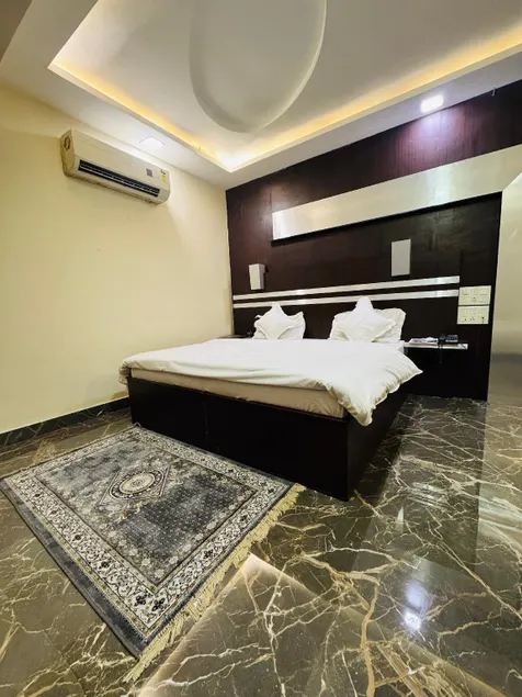 PAGODA RESORTS Inn - Image 1