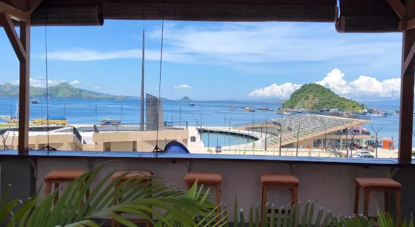 Blue Ocean Hotel - Image 1