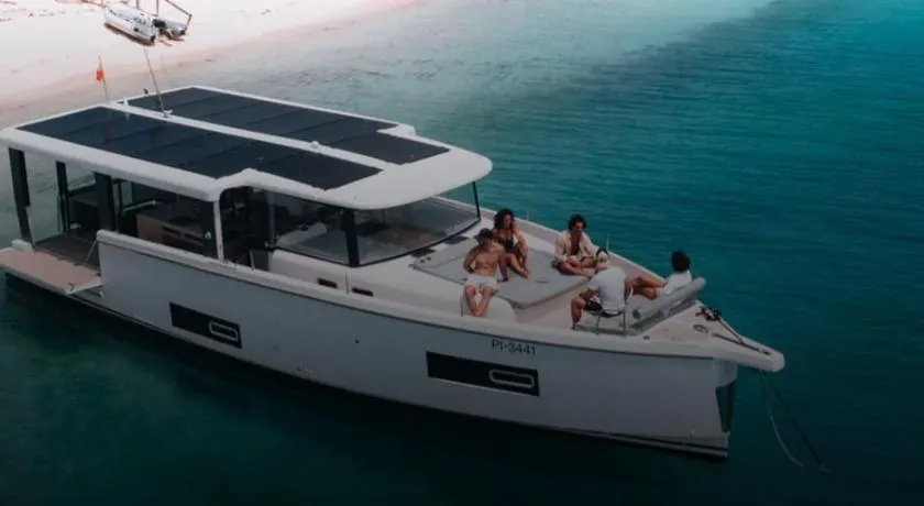 Sea Loft 480 - Image 1