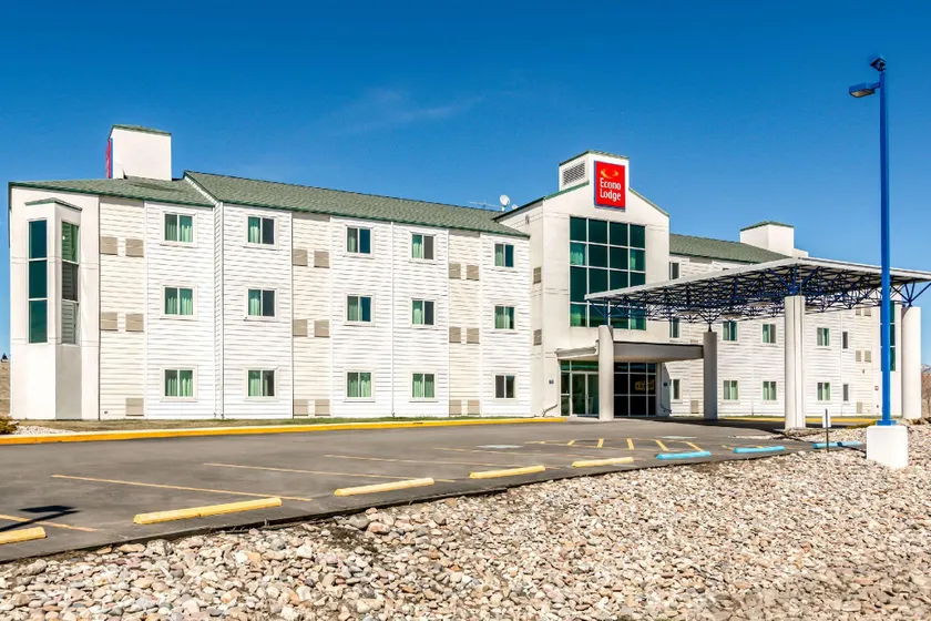 Red Lion Inn and Suites Butte - Image 1