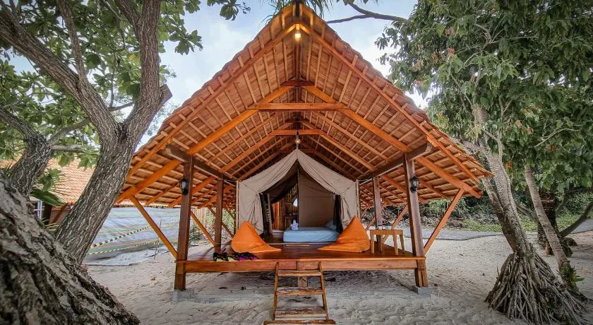 Lihaga Island & Beach Club - Image 1