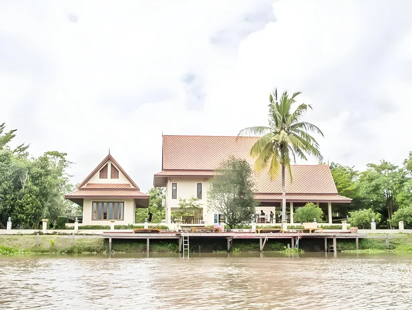 Thararin Villa - Image 1