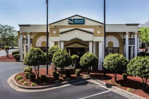 Ramada Limited Mooresville - Image 1