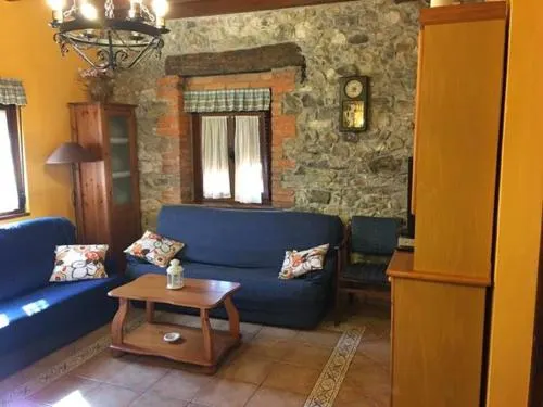 Casa Rural Panizales - Image 1