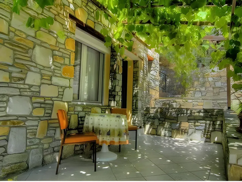 Petra Mare Apartments - Image 1