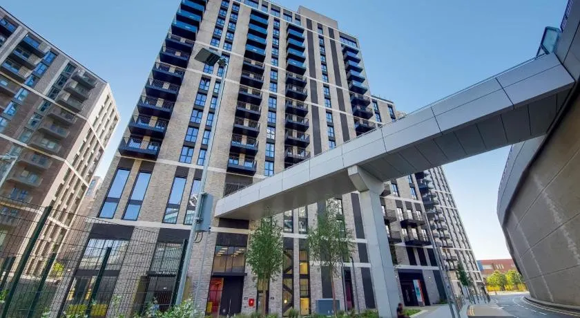 The Robinson at Wembley - Modern and Eclectic - Image 1