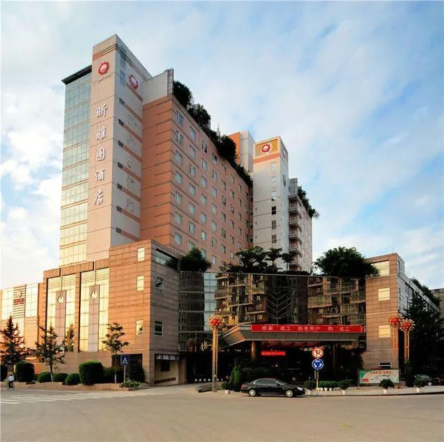 Sunlit Hotel - Image 1