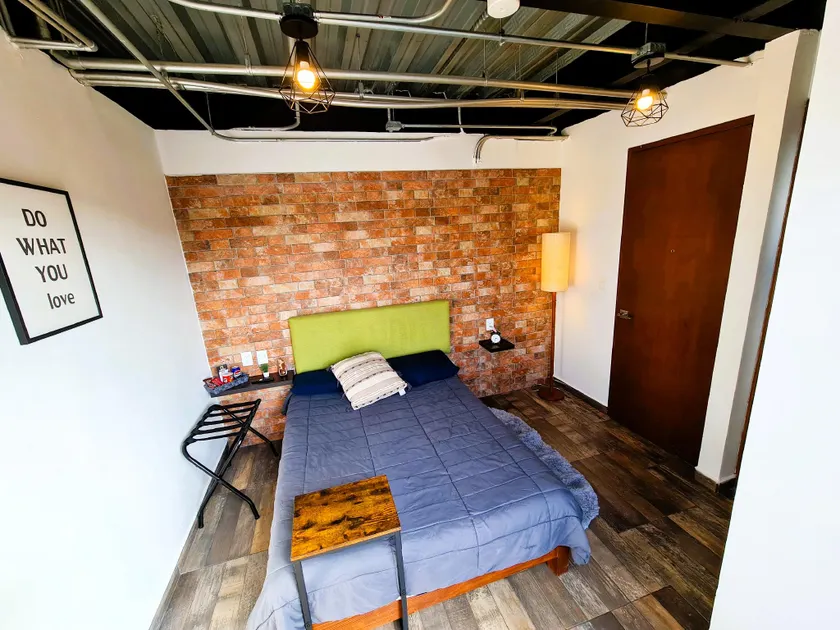 R02 Room at ITESM CEM Full Services, Shared-Kitchen, Smart TV, Parking, Balcony - Image 1